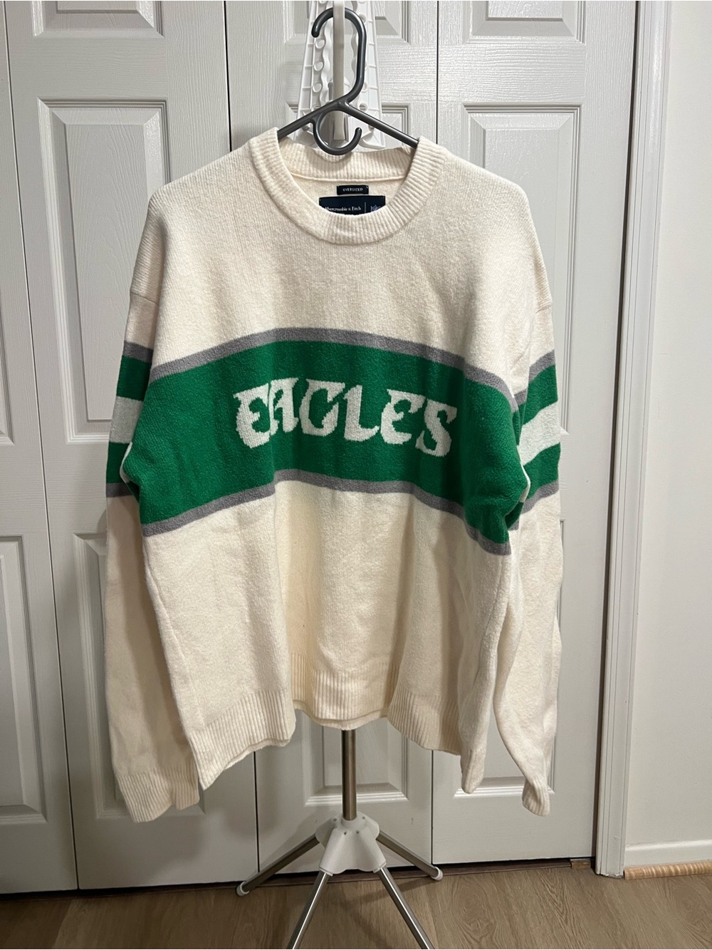 Abercrombie & Fitch Philadelphia Eagles Crewneck Sweater Men size large OVERSIZE
